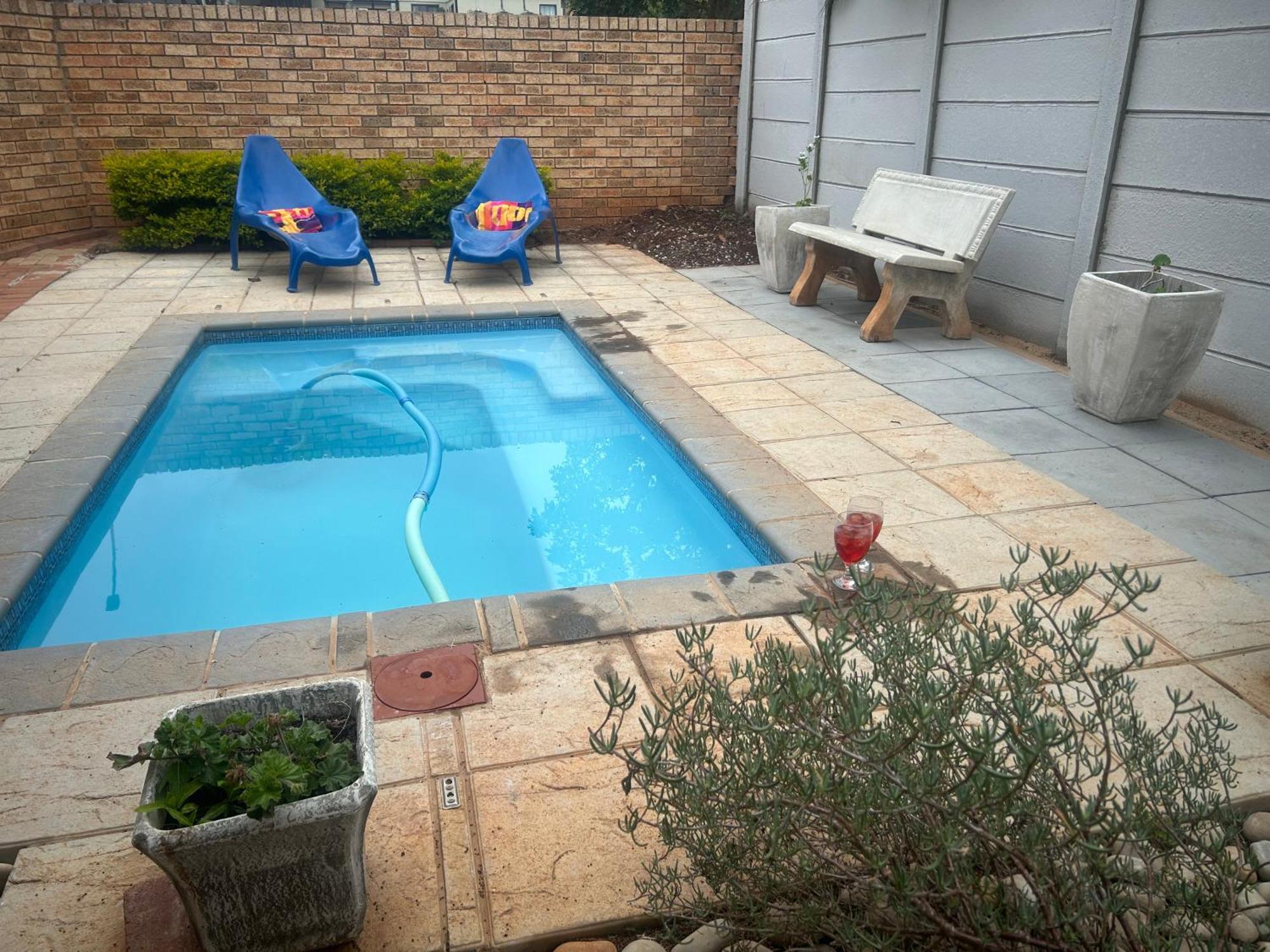 Jbay Tides Holiday home *
